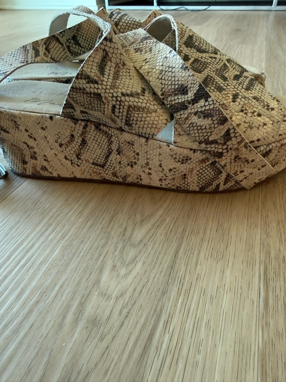 Snakeskin Platforms - Picture 2 of 4